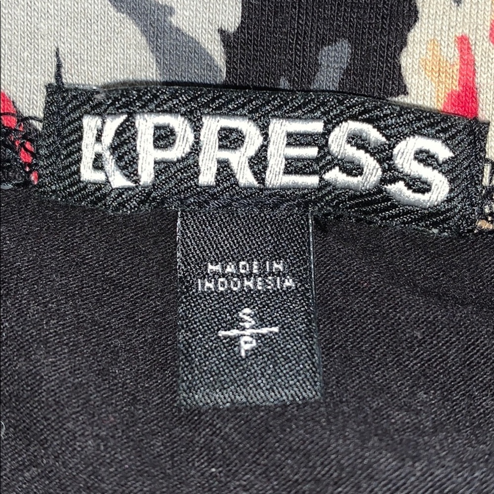 Express Pencil Skirt - Picture 3 of 3